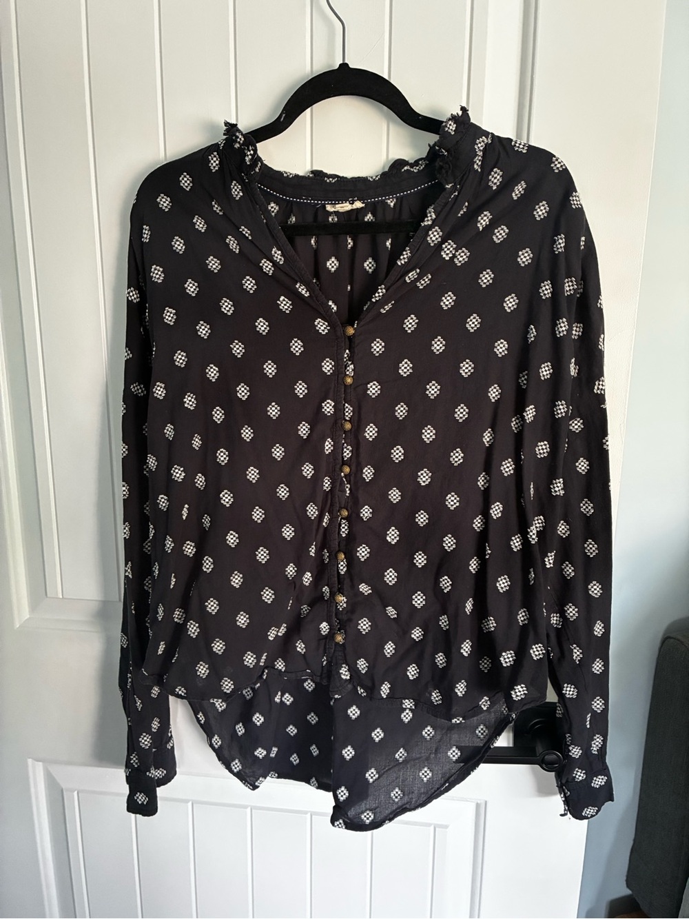 Pilcro Black Button-Down Blouse with White Diamond Print